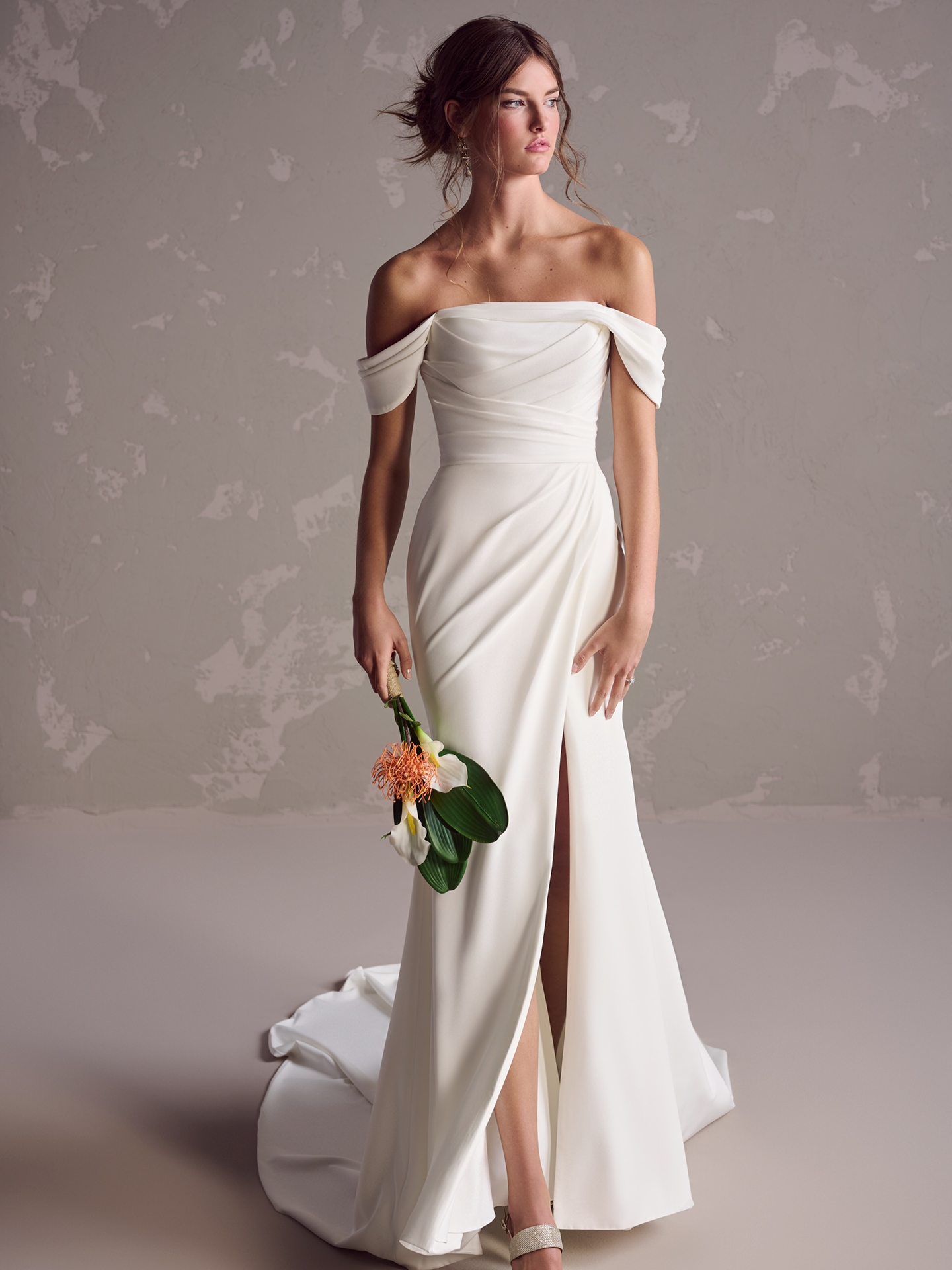 High - Maggie-Sottero-Summer-Sheath-Wedding-Dress-24MB181A01-Alt50-AI