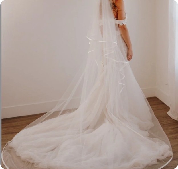 Laurent Veil