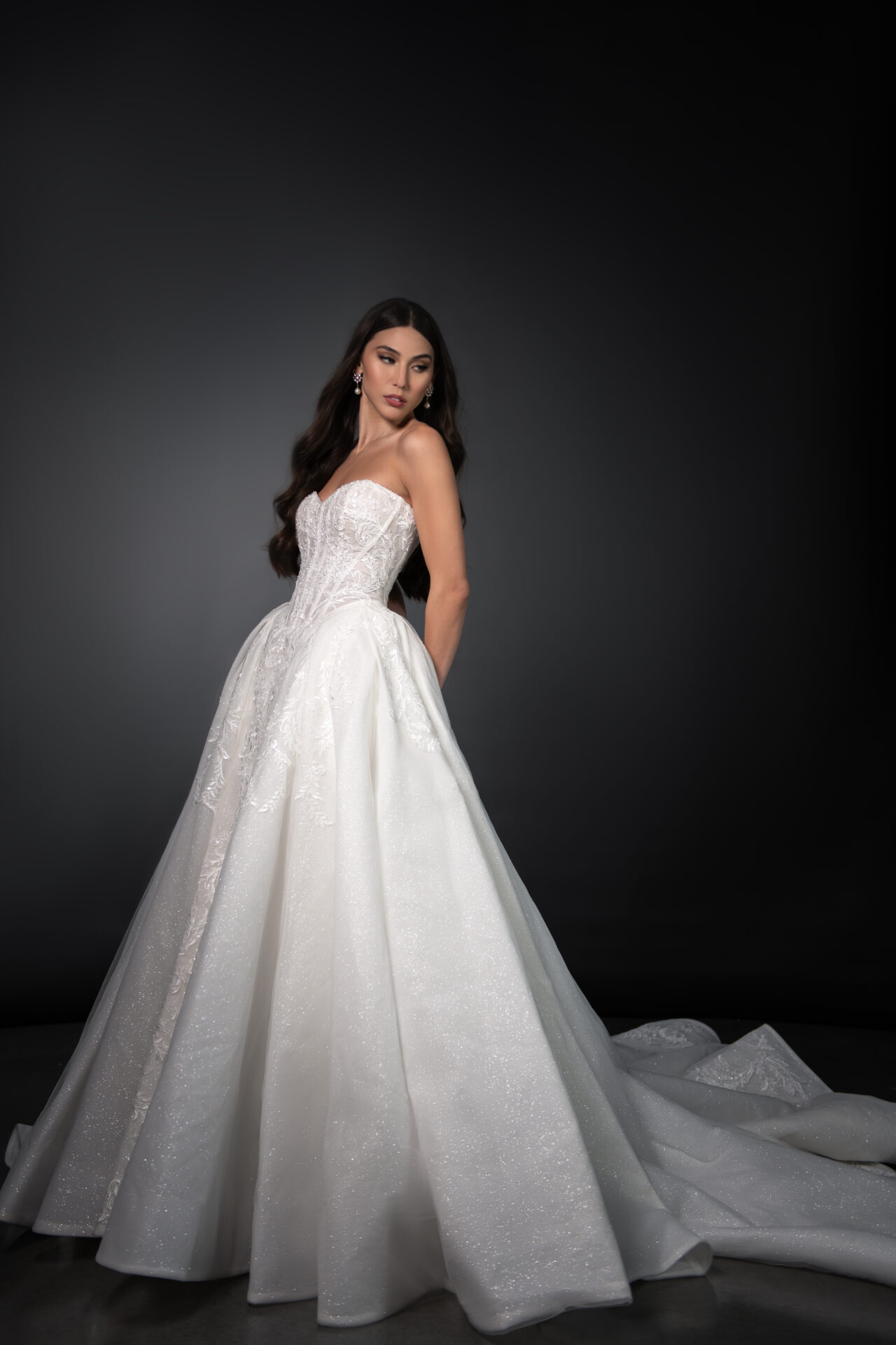 ML1903-M25-CATSC-ML-04-1280x1920